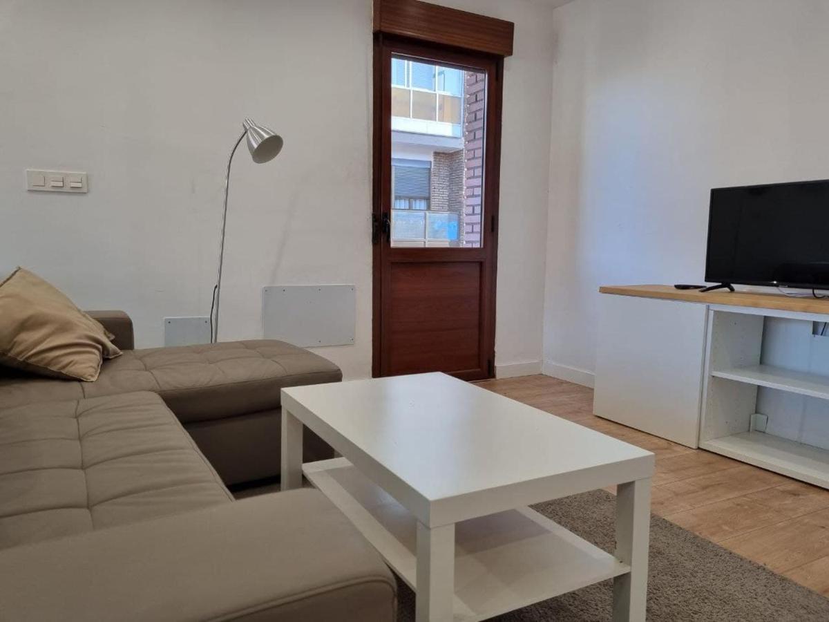 102a Moderno 2 Apartment *